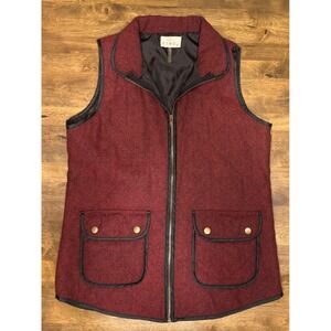 ETWO Burgundy Herringbone Quilted Vest Pockets Gold Hardware Medium